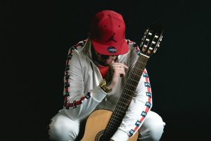 Maka llega hoy a la Plaza de Toros de Almería.