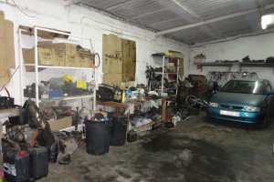 Taller inspeccionado, en una imagen difundida por la Junta de Andalucía