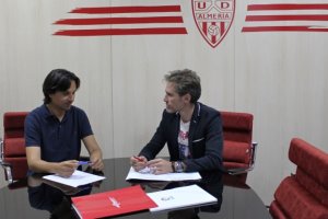 Corona e Ibán Andrés planificando la temporada.