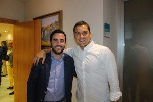 El concejal Carlos Sánchez y Francisco.