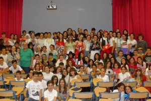 El IES Alborán Manuel Cáliz y el CEIP Madre de La Luz han celebrado un encuentro bilingüe de francés.