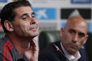 Hierro hablando como nuevo seleccionador.