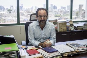 El periodista almeriense Francisco Flores.