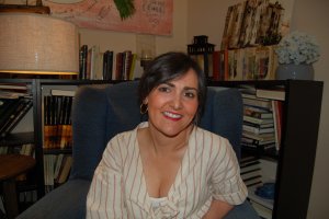 Verónica echa de menos más compromiso social en Almería.