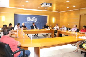 Reunión de los socios de Frutilados del Poniente en El Ejido