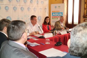 Presentación de la campaña de ahorro de agua en Almería
