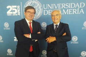 Fernando Martínez y Manuel de la Fuente, subdelegado.