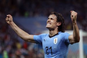 Cavani celebró dos veces frente a Portugal.