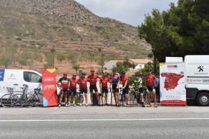 Los corredores se toman un descanso.