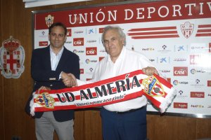Fran ny Alfonso apuestan por el Almería del hambre.