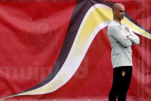 Roberto Martínez toma ventaja sobre otros técnicos en paro.