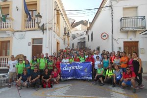 Los senderistas preparados para la actividad.