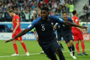Samuel Umtiti celebrando el gol ante Bélgica.