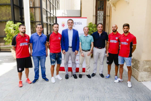 Un alcalde orgulloso de su Poli Almería.