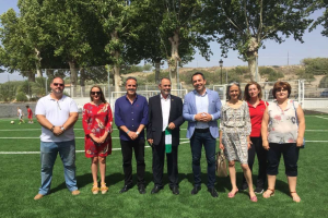 El Delegado sobre el césped.