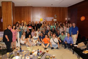 Alumnos de la promoción de 1977/81 del IES Celia Viñas
