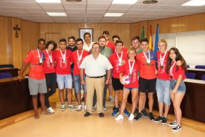 Rubí con el deporte.