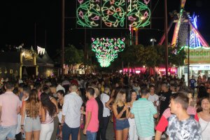 El grupo socialista quiere que el Ayuntamiento vele por el respeto y la seguridad entre géneros.