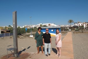 Visita de los concejales de Playas, Obras y Turismo a la costa.