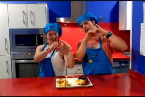 Los ganadores, Miguel Ángel Bueno y María Calatrava, con su receta alpujarreña