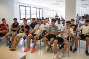 Los canteranos en Civitas.