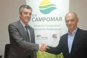 Antonio Rodríguez y Luis Suanzes tras la firma del acuerdo