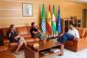 El presidente del CD El Ejido en su visita al ayuntamiento.