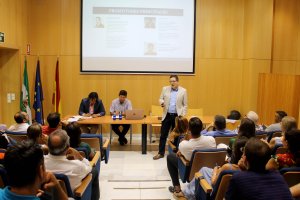 Presentación de la Escuela de Negocios para la agricultura