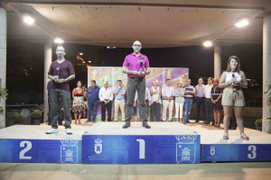 El podio con los vencedores.