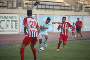 Emilio Cubo en el partido frente al Almería.