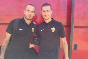 Guille Lara y Sergio Pérez, del B, convocados.