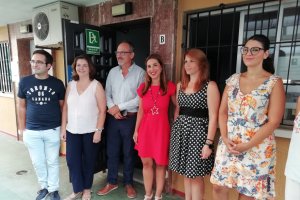Reunidos Rubiño con la ONG ‘Movimiento por la Paz’.