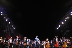 La OCAL, en su concierto de Feria del año pasado, dedicado al Salvaje Oeste.