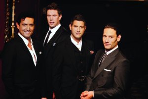 El cuarteto está formado por Carlos, Urs, David y Sébastien.