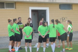 Entrenamiento en el campo de la Vega de Acá.