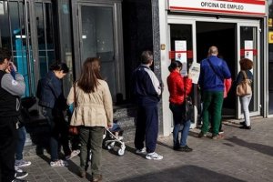 Oficia de empleo en Almería.