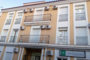 Fachada del conservatorio de música de Cuevas del Almanzora.