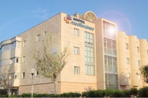 Fachada del hospital HLA Mediterráneo.