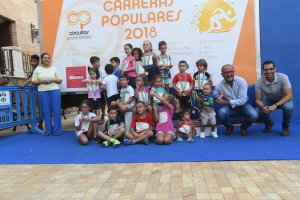 El podio con los ganadores.