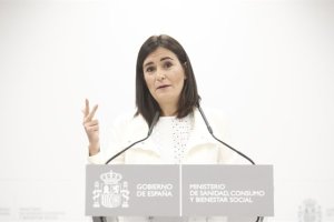 La ministra de Sanidad, Carmen Montón
