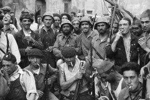 Milicias republicanas en Huesca en 1936.