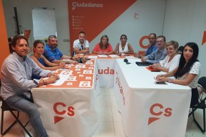 La directiva provincial de Cs, reunida para abordar la estrategia del nuevo curso político.