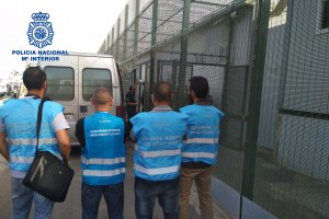 Agentes de la Policía Nacional.