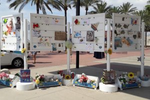 imagen de los paneles con los nuevos enseres (Foto: Todos somos Gabriel)