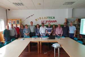alcaldes de municipios del Parque Nacional de Sierra Nevada, ayer en Fiñana.