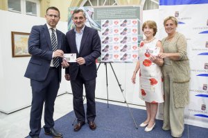 Presentación del sello solidario en Diputación.