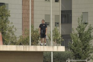 Alberto Lasarte grabando el entrenamiento del Almería.
