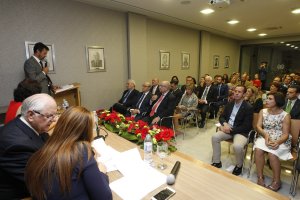 El Colegio de Veterinarios celebrará también la festividad de su patrón.