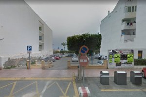 Parcela donde se construirá el hotel, entre el Malecón y la calle Mayor.