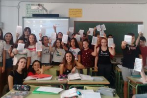 Alumns del IES Alhadra en la celebración del día internacional.